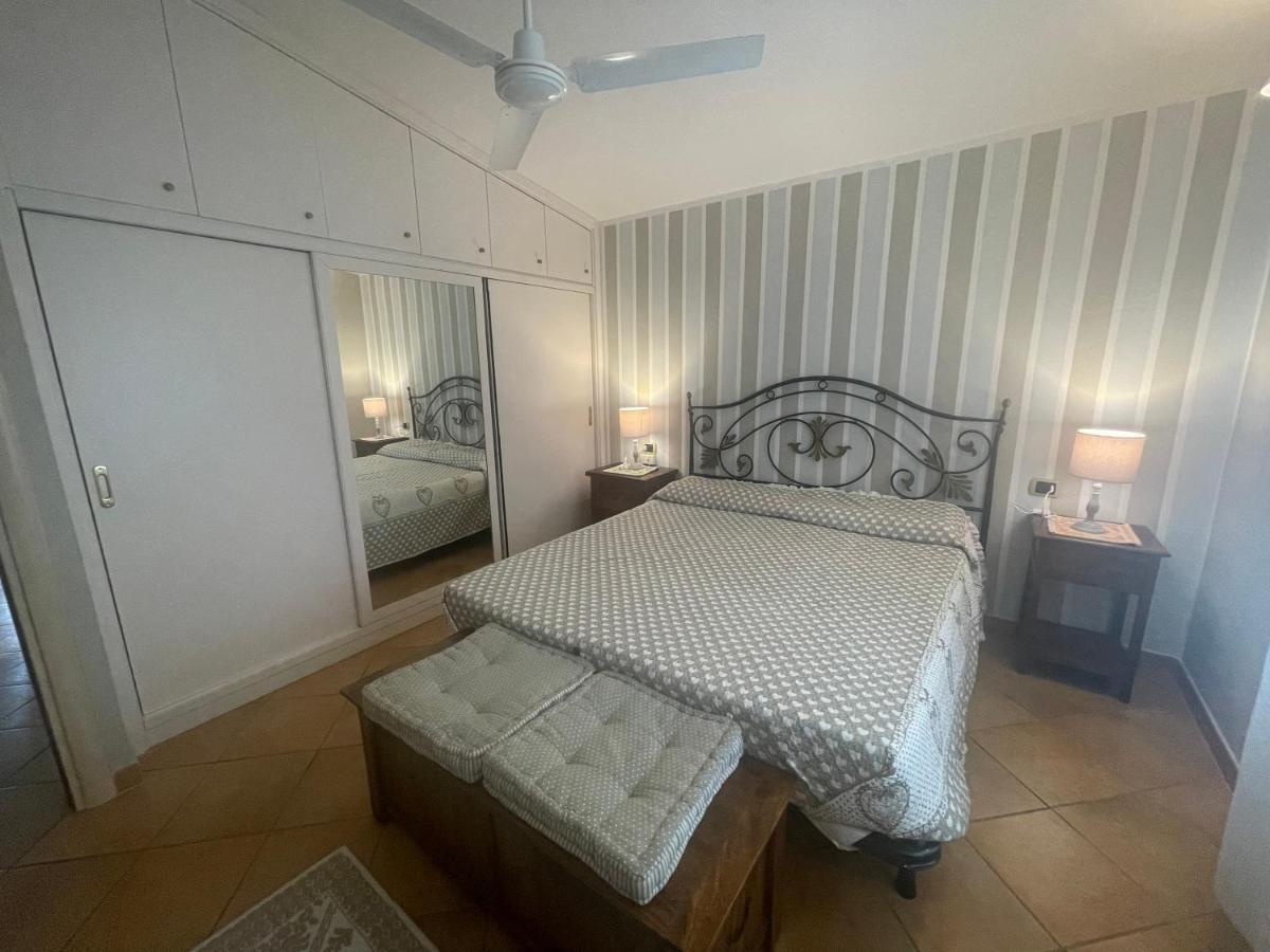 Casa Vacanze Сант-Антиоко Экстерьер фото